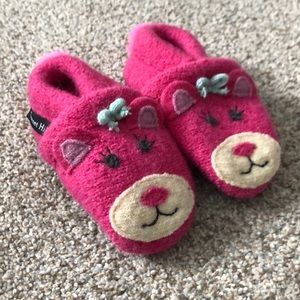Little girls slippers